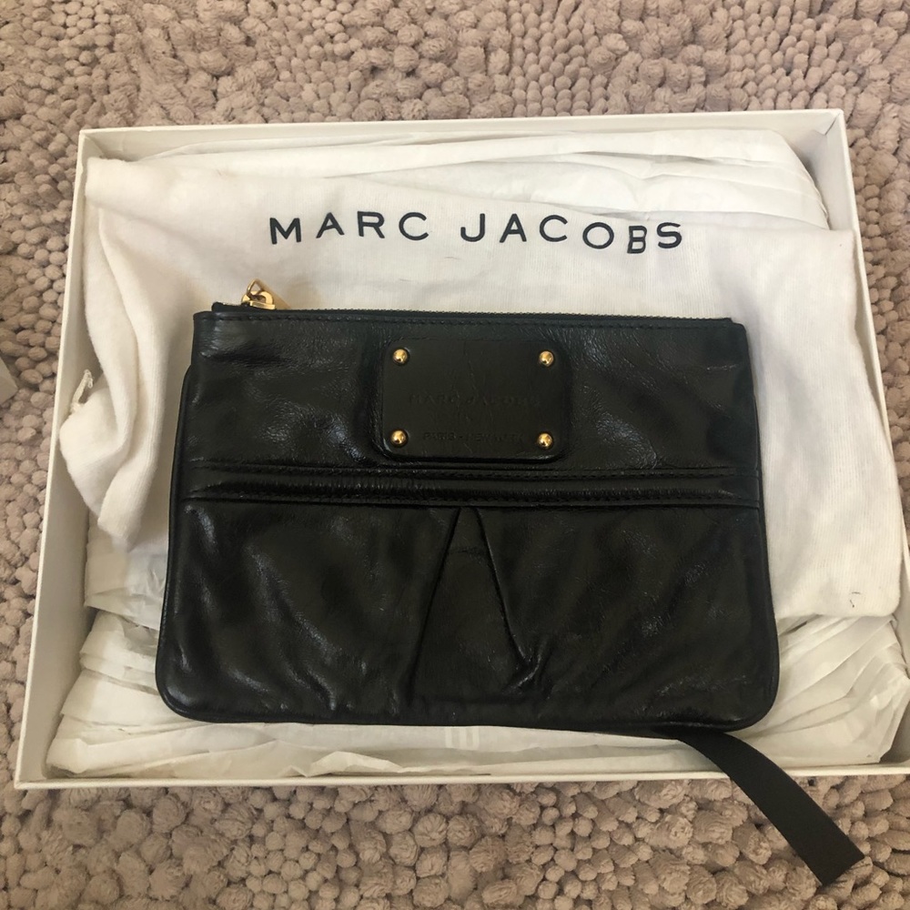Distressed leather Marc Jacobs clutch- with box